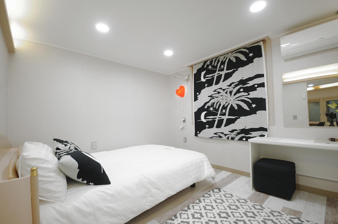 Family Hotel Bnb Busan Exterior photo