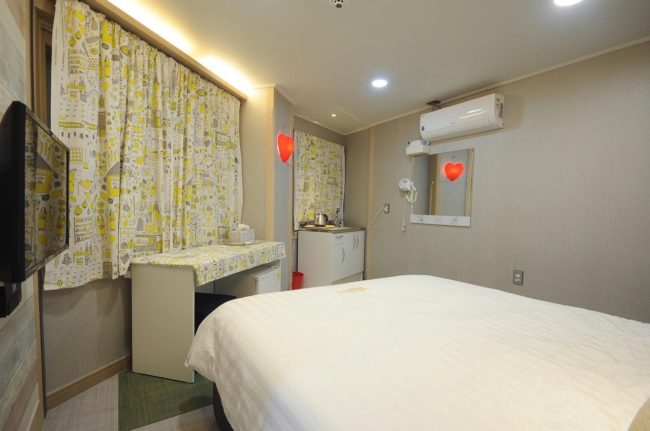 Family Hotel Bnb Busan Exterior photo