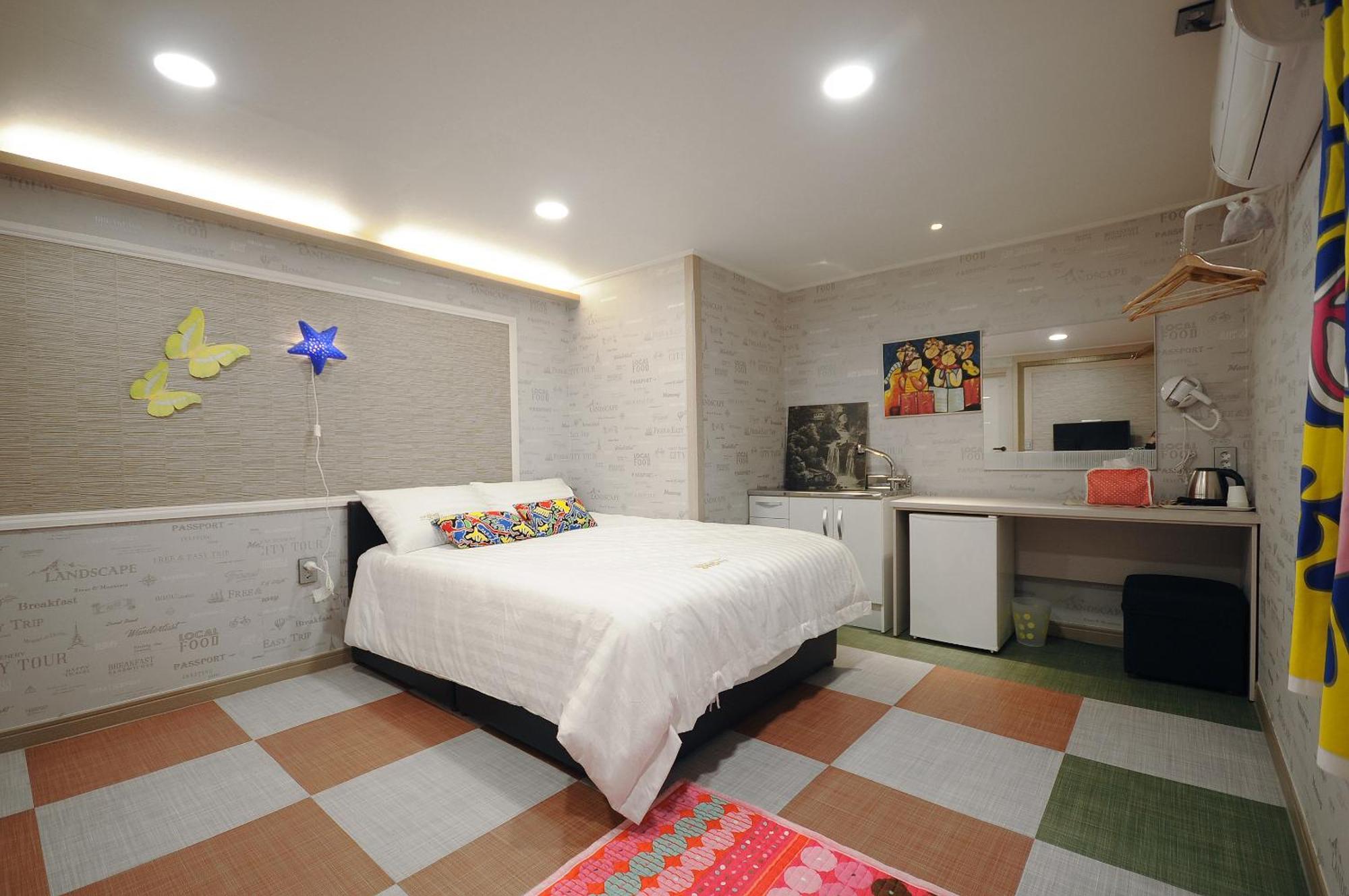 Family Hotel Bnb Busan Exterior photo